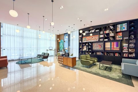 西门智选假日酒店(成都花牌坊地铁站店)