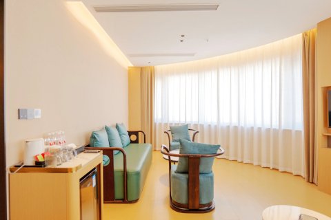 桐梓彩阳酒店(人民路店)