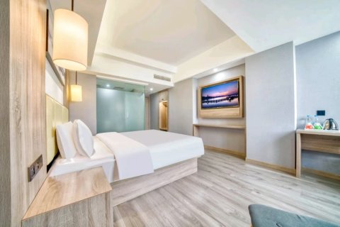 海宁森生大酒店(西山路火车站店)