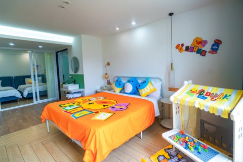 宿约107美宿(三亚亚龙湾博后村店)