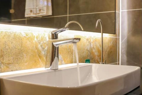 东海逸云精选酒店(祁县城市休闲美食街店)