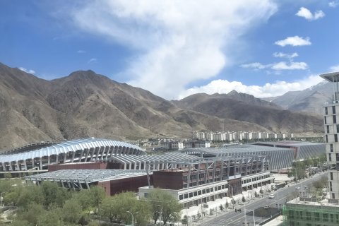 拉萨空港佰翔花园酒店