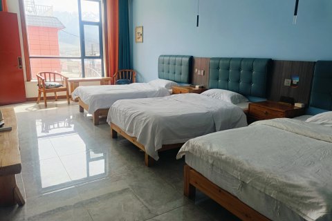 那拉提镇双庭民宿