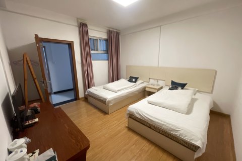 江山江郞山依山宾馆