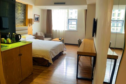 好逸SMART酒店(成都春熙路太古里店)