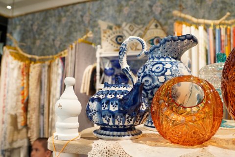 乌鲁木齐西域轻工国际酒店