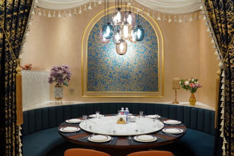 乌鲁木齐西域轻工国际酒店