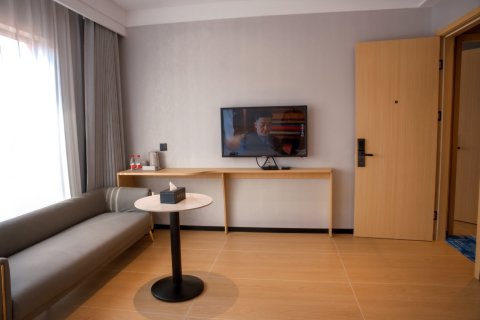 俪枫酒店(代县人民医院店)