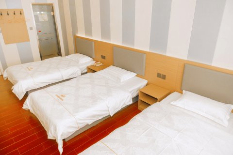 便宜居连锁酒店(乐陵振兴路店)