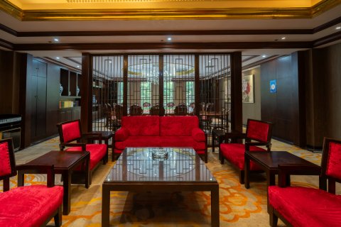 慕颜逸境酒店(淄博沂源长途汽车站店)