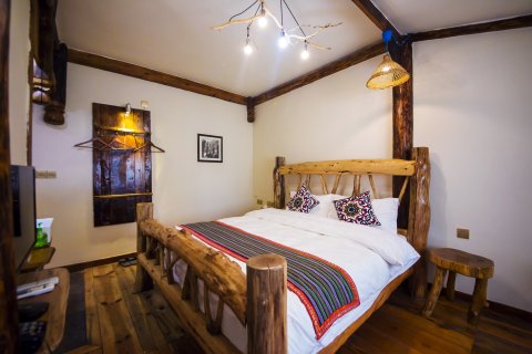 梦回湘西主题客栈(张家界天门山店)