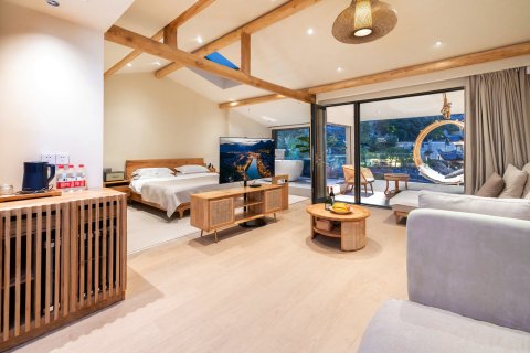 镇远山也河畔villa美学民宿