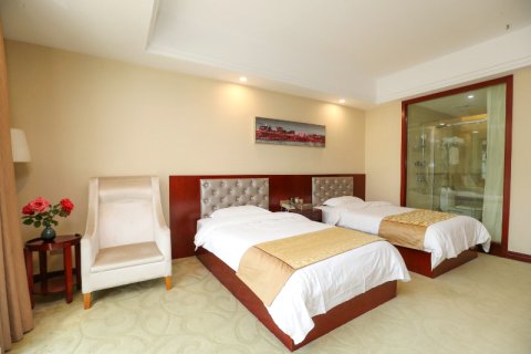 房县驰安世纪大酒店