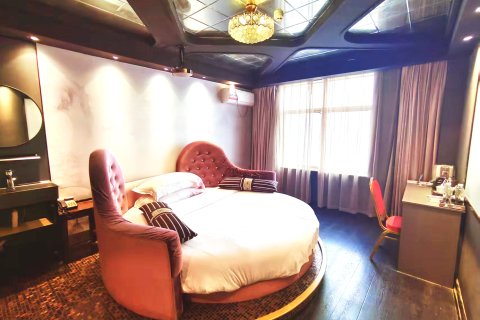 见景电影酒店(临湘步行街店)