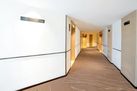 城市便捷酒店(山南客运站店)