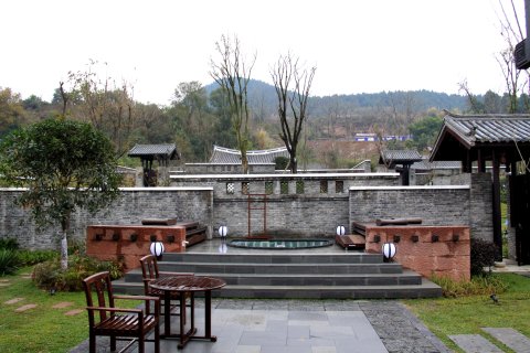 阆中圣索亚酒店