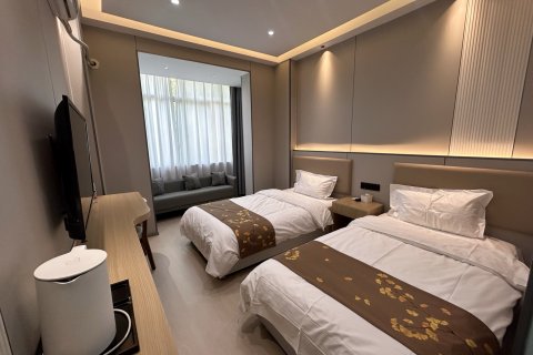 蓝田华庭酒店(向阳路店)