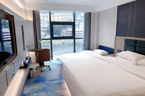 福贡国香大酒店