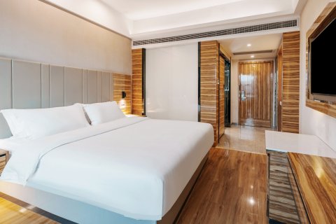 柏曼酒店(桂林两江四湖象鼻山景区店)