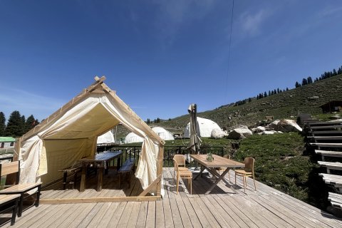 琼库什台霍斯宝乌民宿