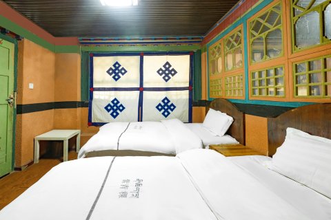 紫青稞藏式精品客栈(大昭寺八廓街店)
