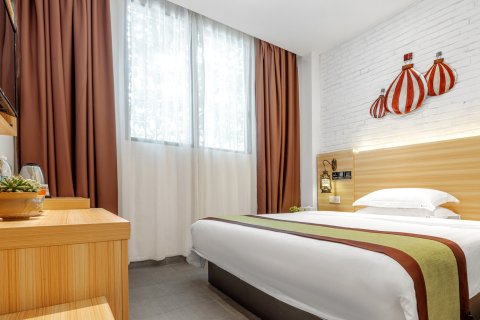 Q加·资兴那一年客栈