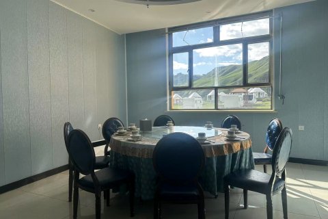 独库唐布拉野奢度假酒店