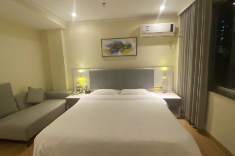 诺庭连锁酒店(韶关百年东街西河客运站店)