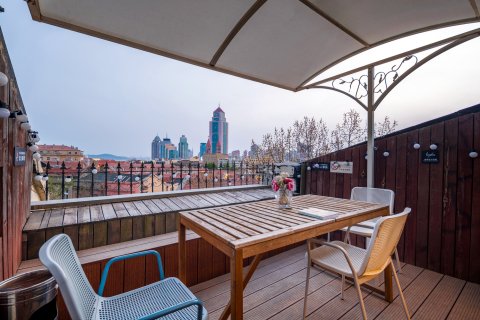 青岛凯越酒店(栈桥火车站店)