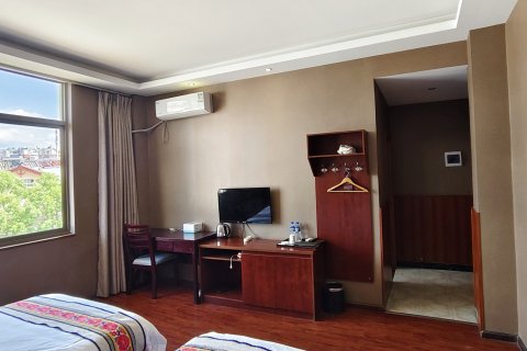 石林天地人和客栈