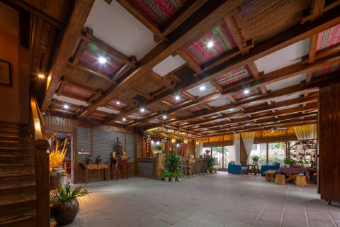 云海·Courtyard 休闲度假酒店 (武陵源店)