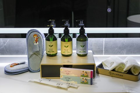 觅卡城市酒店(宣城旌德高铁站店)