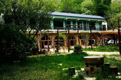 甘泉慢点避暑山庄