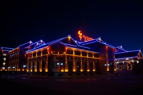 介休黄金港假日酒店