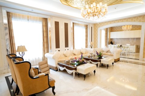 介休黄金港假日酒店