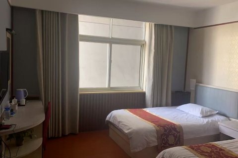 平舆艺家商务宾馆