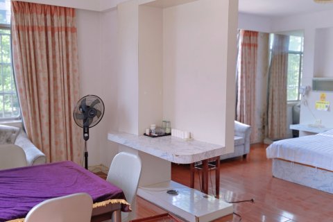 监利艳阳天宾馆