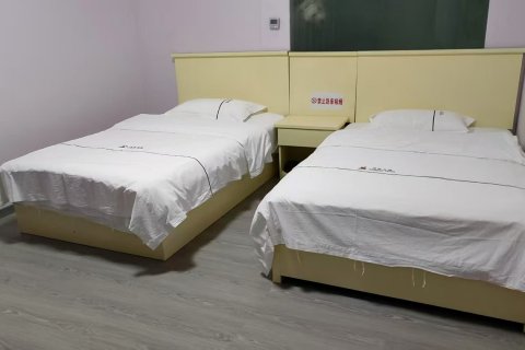 石屏建桥精选酒店