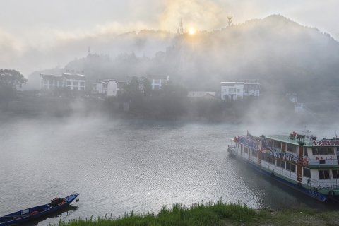歙县深渡镇画廊人家民宿(新安江山水画廊风景区店)