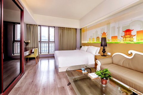 斯维登度假公寓(成都宽窄巷子力迅领筑店)