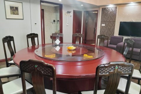 孝感鸿博大酒店(孝感东站湖北工程学院店)