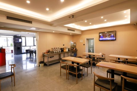 如家华驿精选酒店(承德宽城民族街店)