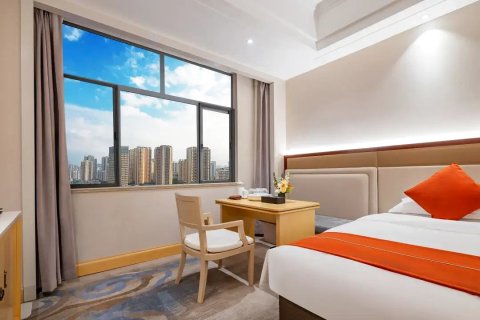 星球国际大酒店(荆门掇刀万达店)