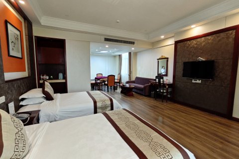 孝感鸿博大酒店(孝感东站湖北工程学院店)