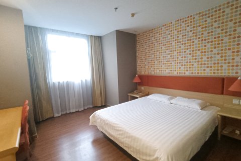 如家酒店·neo(汕头龙眼路美食街店)