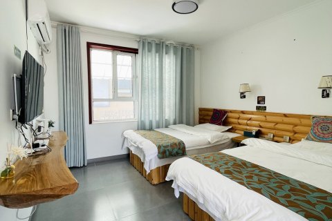 那拉提唐家客栈