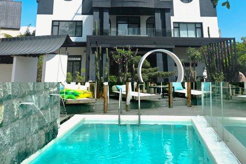 北海银滩十里有庐·溪风精品民宿(北海国际客运港店)