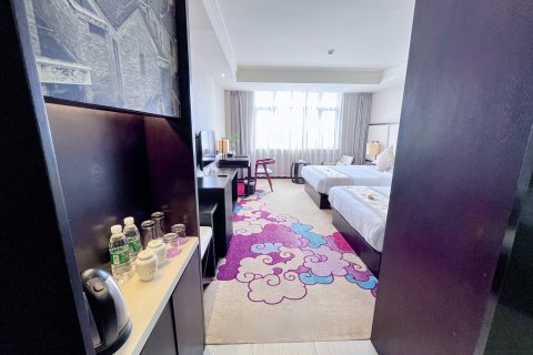 腾冲艺龙海雅酒店