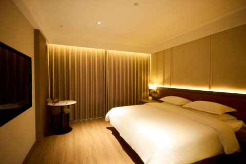 金仕顿大酒店(沂水东皋公园刘南宅步行街店)