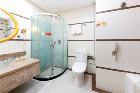 明珠云抱酒店(济南站南广场店)